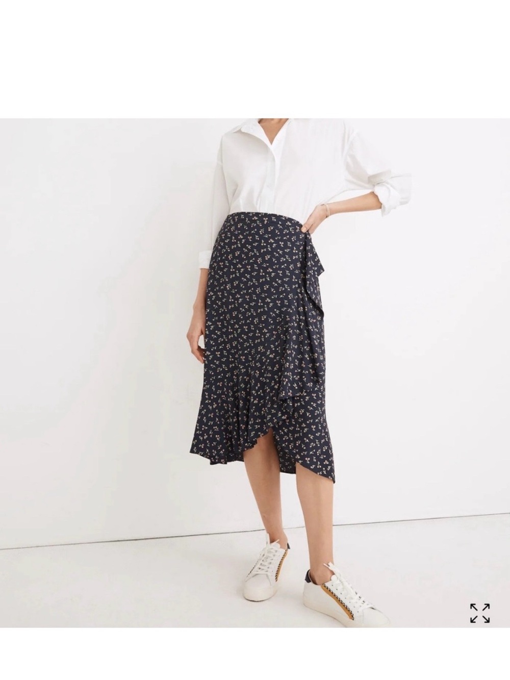Madewell Ruffle Wrap Midi Skirt Size 6 Ditsy Micro Floral Navy Blue